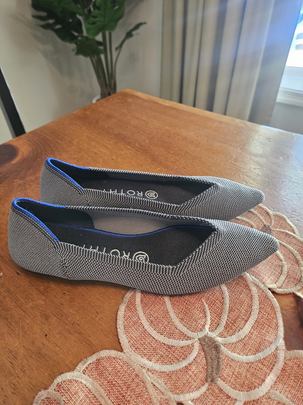 Rothy's Pointed Knit Flats in Gray with Blue Trim